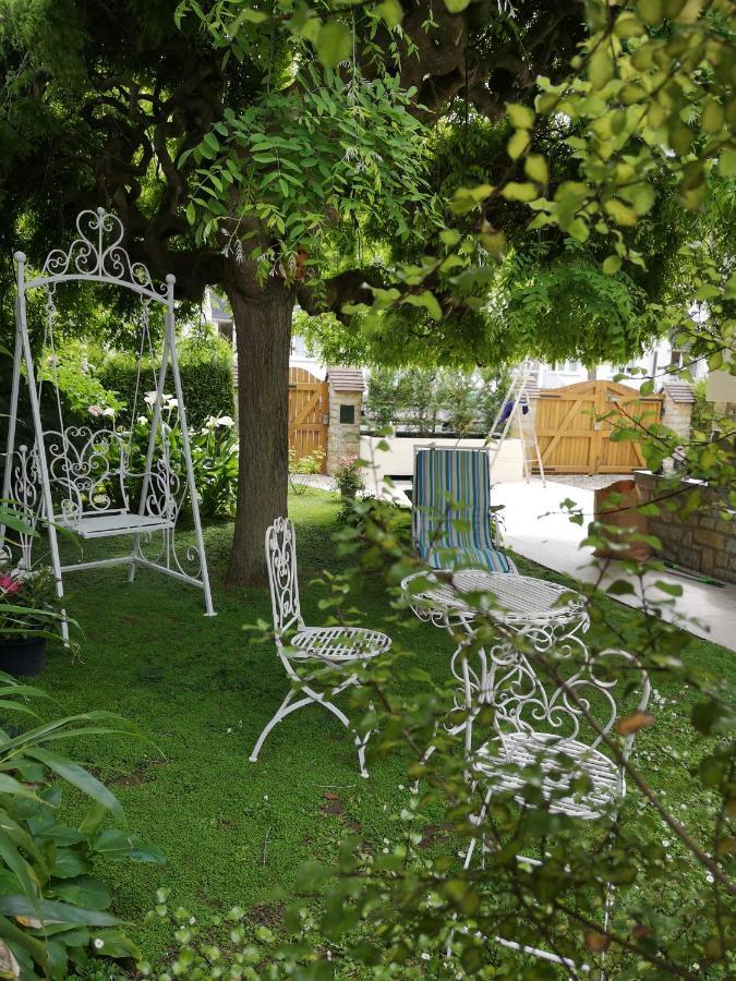 La Roseliere Maison Plain Pied Confortable Belle Decoration Jardin Magnifique 10 Mn A Pied Centre Ville Bayeux Proche Plages Du Debarquement Exteriér fotografie