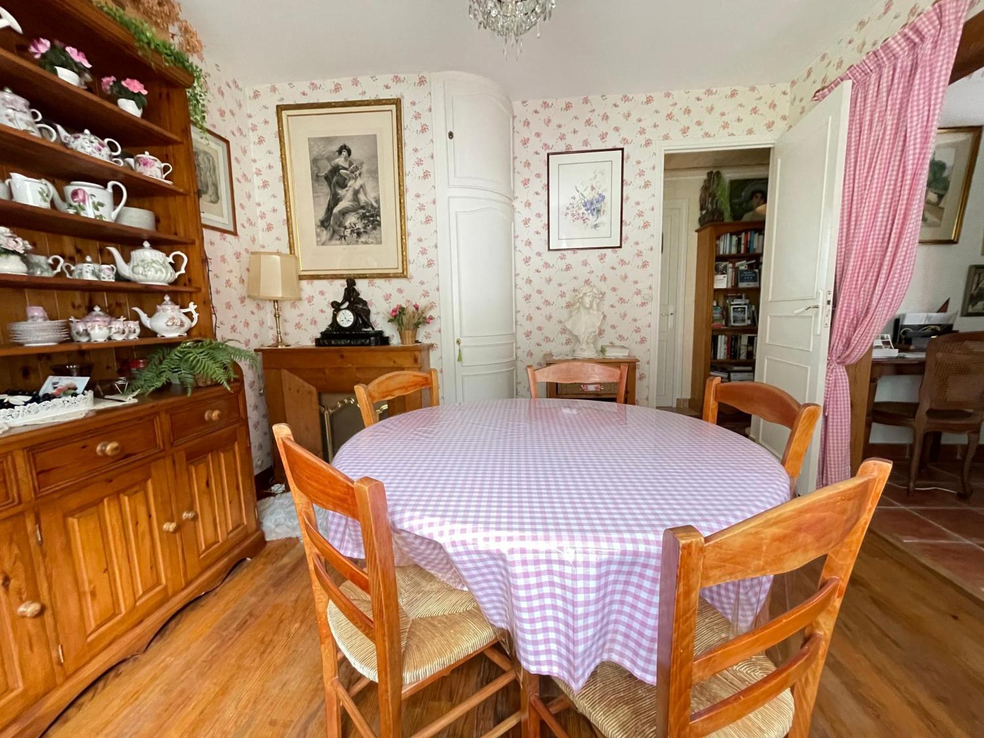 La Roseliere Maison Plain Pied Confortable Belle Decoration Jardin Magnifique 10 Mn A Pied Centre Ville Bayeux Proche Plages Du Debarquement Exteriér fotografie