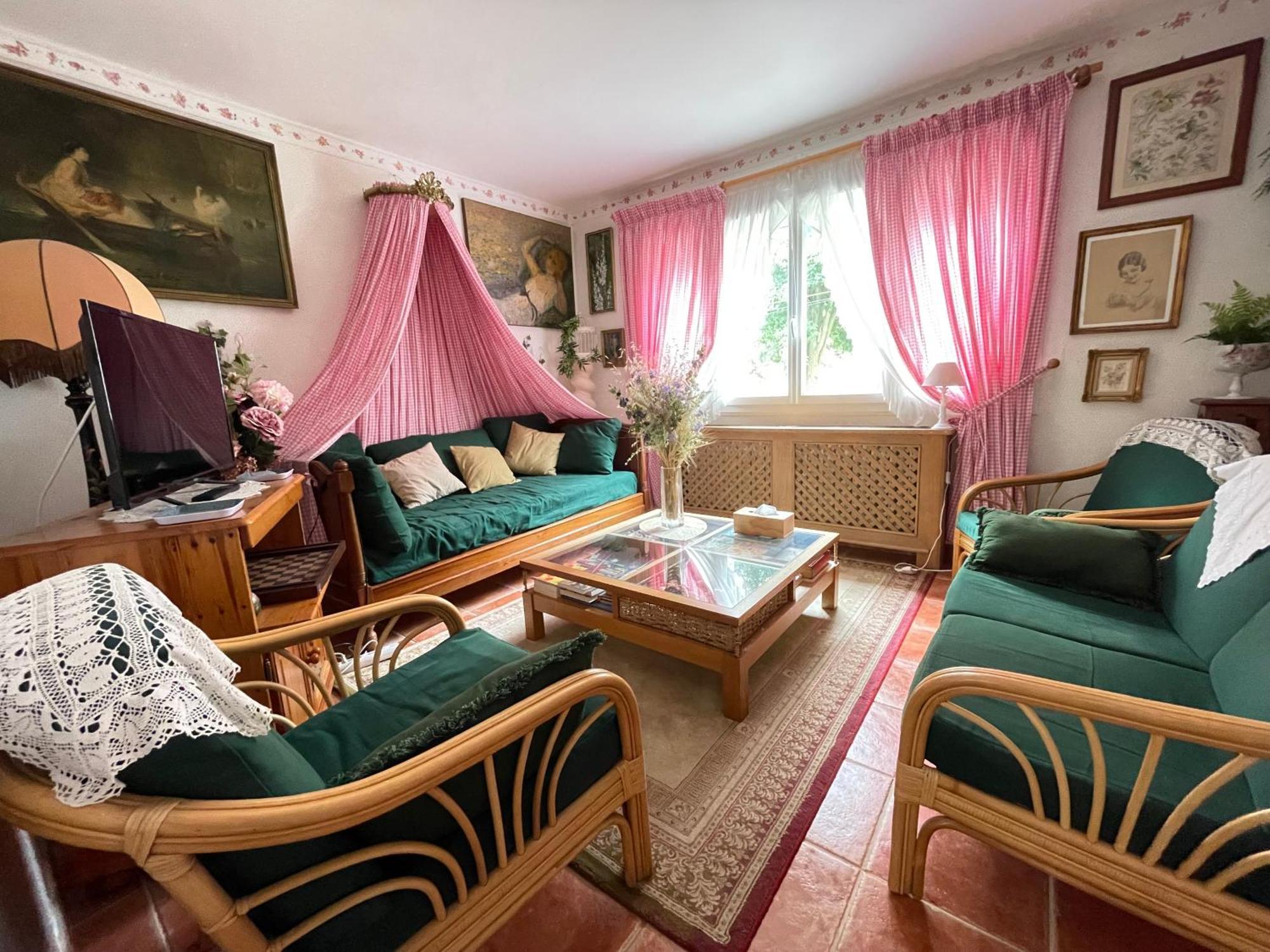 La Roseliere Maison Plain Pied Confortable Belle Decoration Jardin Magnifique 10 Mn A Pied Centre Ville Bayeux Proche Plages Du Debarquement Exteriér fotografie